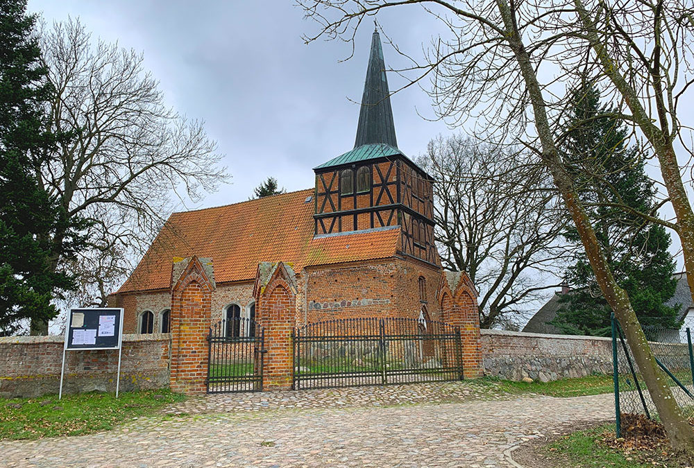 Spätgotische Dorfkirche Mönschow