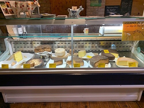 Käse aus der Usedomer Inselkäserei Käse aus der früheren Usedomer Inselkäserei in Welzin