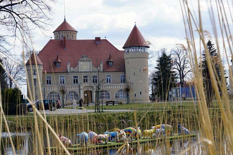 Dorfteich Stolpe und Schloss