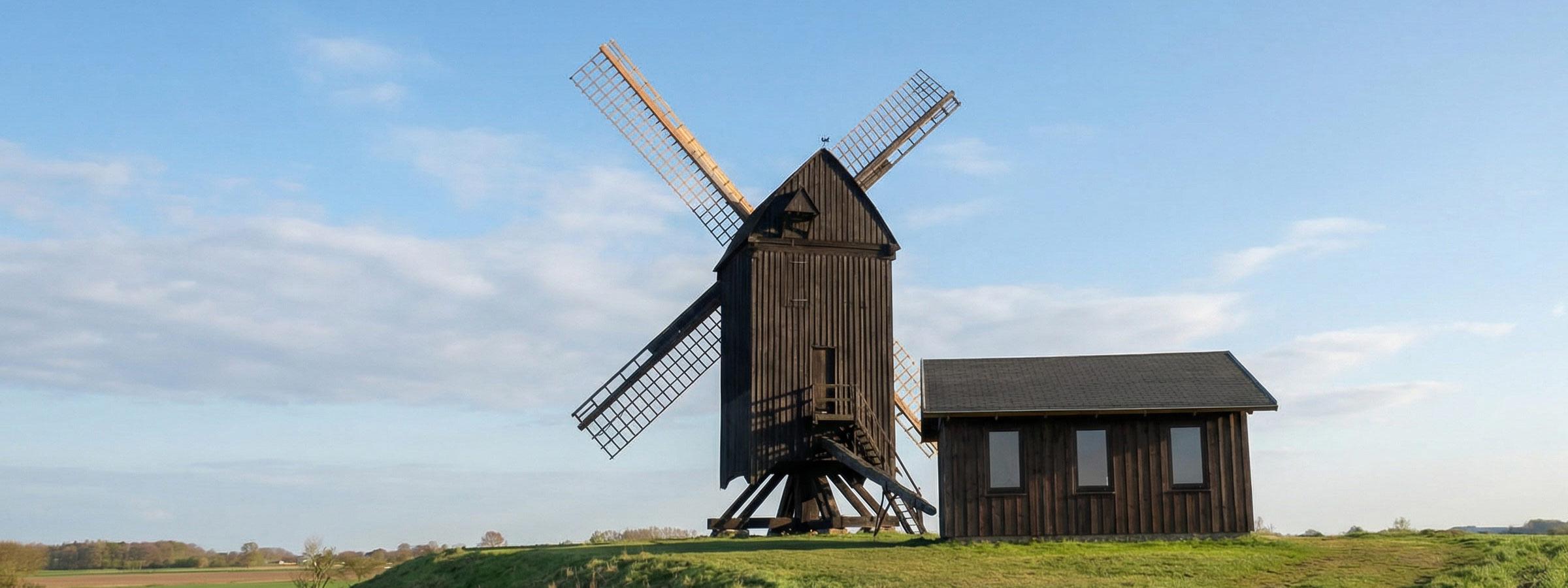 Bockwindmühle Pudagla auf dem Mühlenberg auf Usedom