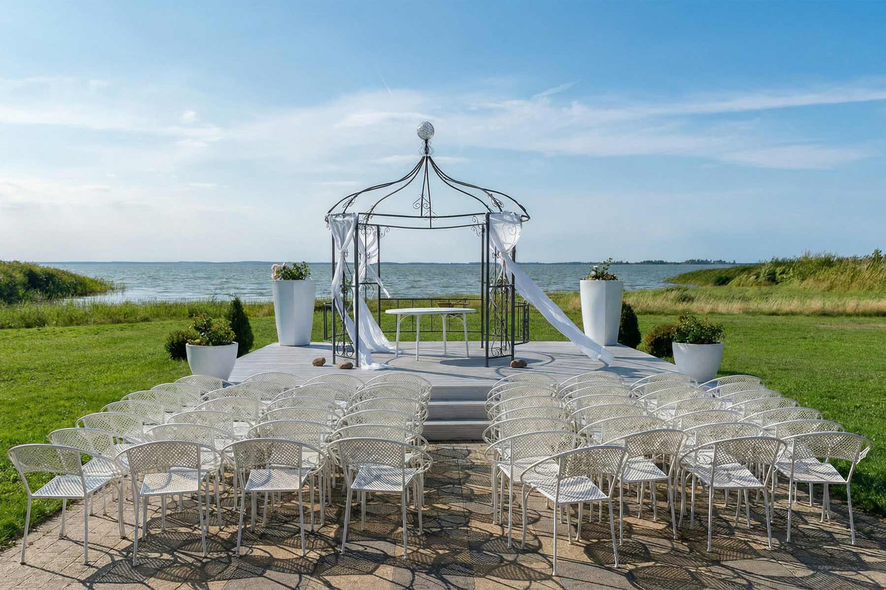 Ruhige Landschaft am Achterwasser auf Usedom