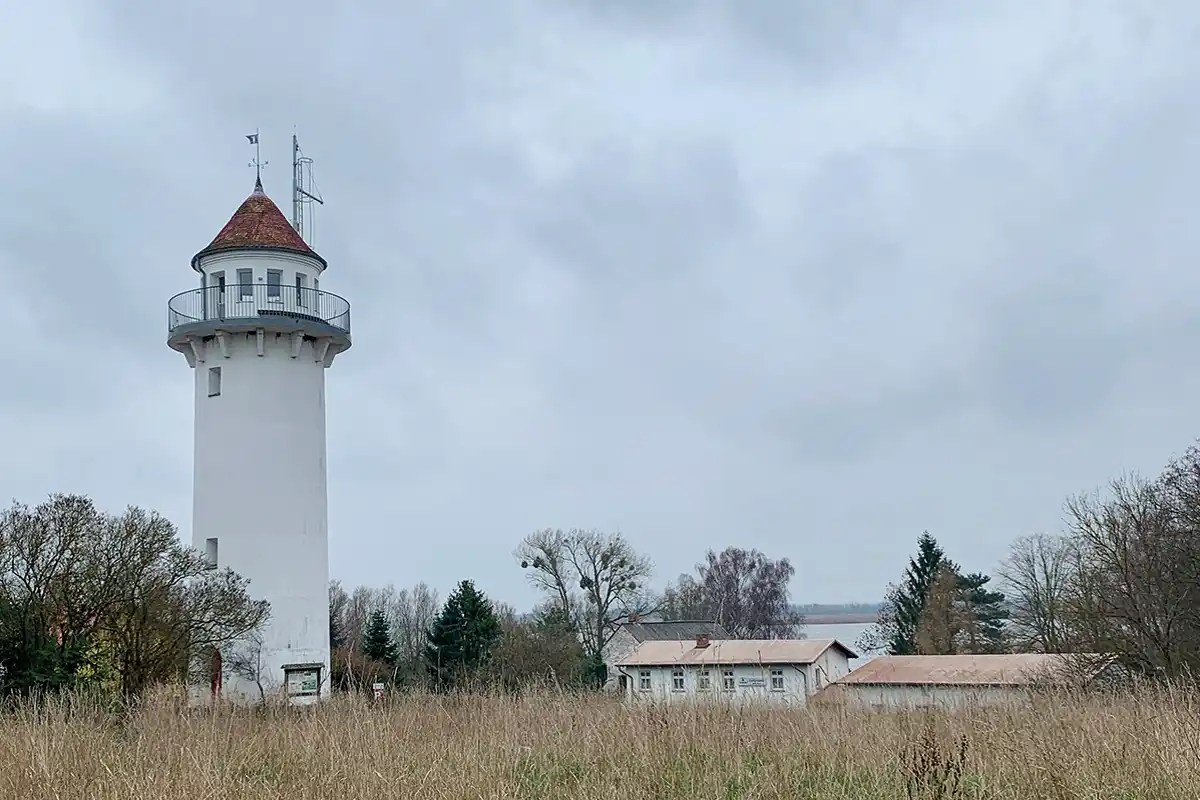 Lotsenturm Karnin Blick auf den Lotsenturm in Karnin auf Usedom