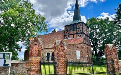 Spätgotische Dorfkirche in Mönchow